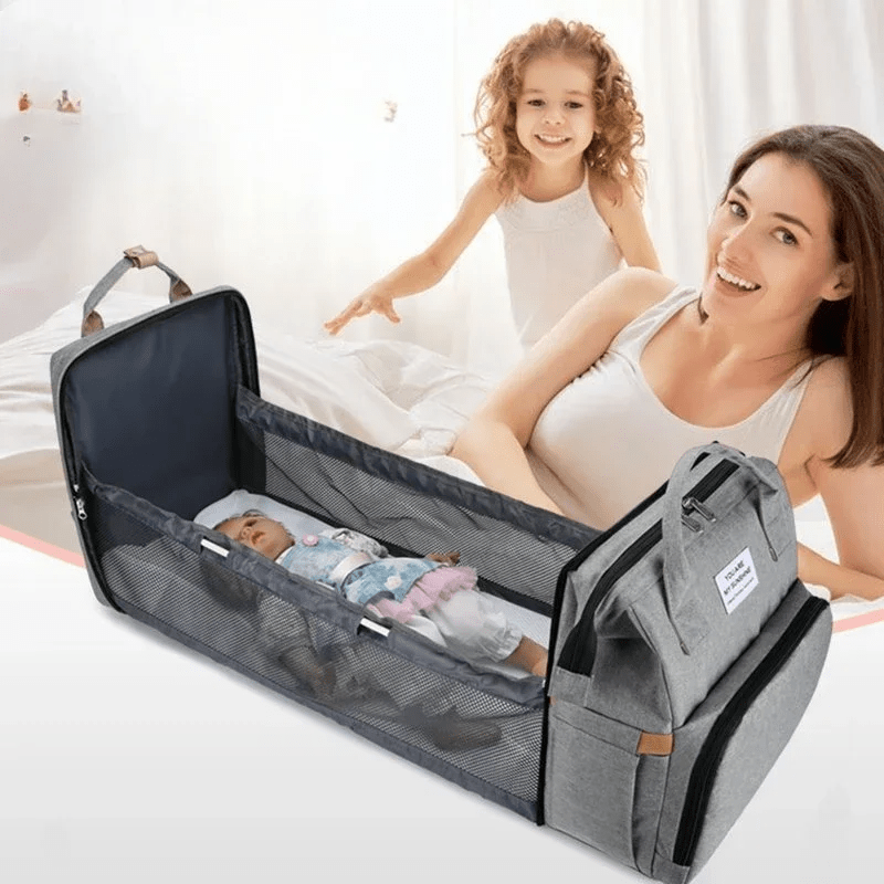 famille avec sac de voyage bigbackpack gris